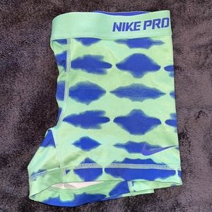 Nike Pro 3” shorts